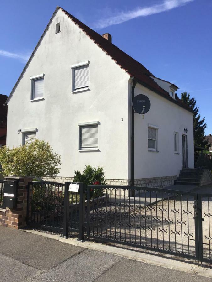 Ferienwohnung Elina Maxhutte-Haidhof エクステリア 写真
